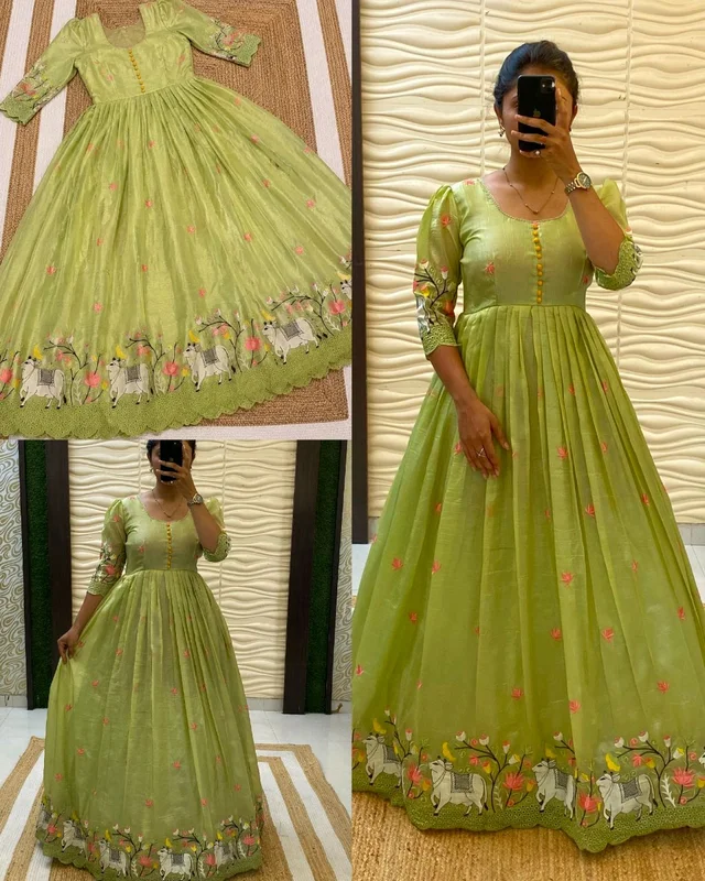Super Hit Beautiful Gown - XS, Pink