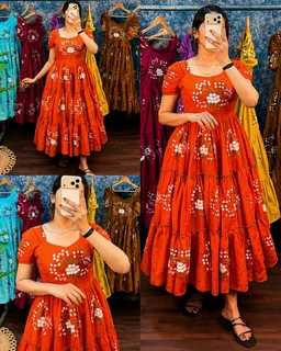 Super Hit Beautiful Premium Embroidery Puff Hand Midi
- M, Maroon