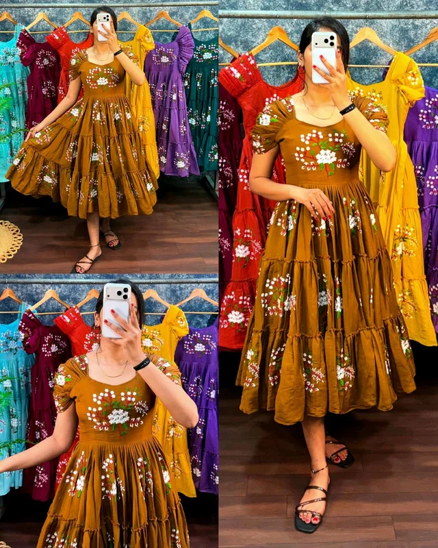 Super Hit Beautiful Premium Embroidery Puff Hand Midi
- L, Brown
