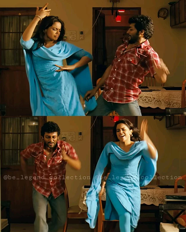 Varanam Ayiram Recreation - M, Red MenShirt