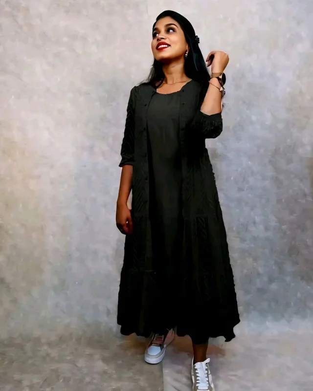 Latest Premium Quality Beautiful Georgette Woven Zikzak Jacket Kurta - Black, XL
