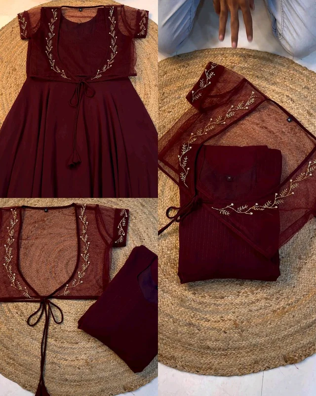 Wear in 2ways ❤️ Gown + Removable coat - M