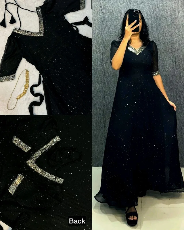 Trendy Black Love Gown - S