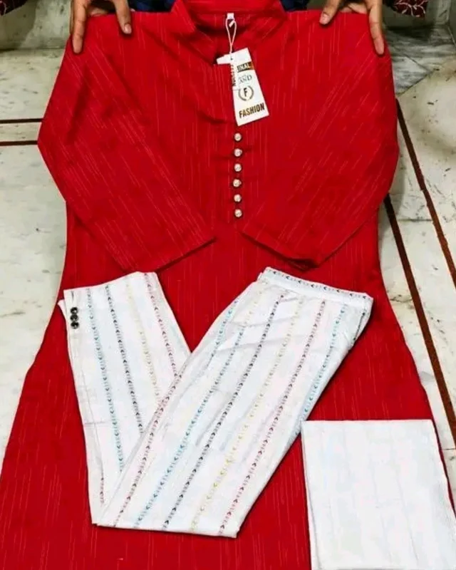 Khadi cotton daily wear kurta sets - Red, L