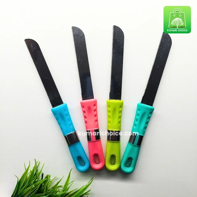 Geetu High Quality Medium Sized Strong Multicoloured Metal Ring Handle Cutter Knifes (1pc) KC1507