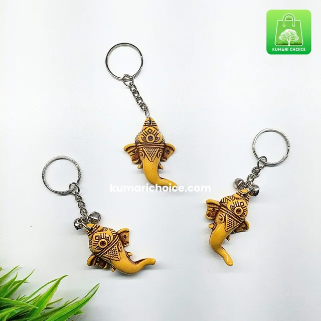 Cute Vintage Style Wooden Finished Religious Ganesha Head Keychain (1pc) KC1298