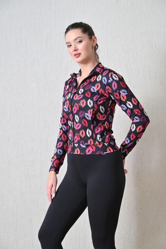 Body Smith Women Solid Full Sleeves Abstract Kiss Print Black Zipper Jacket
