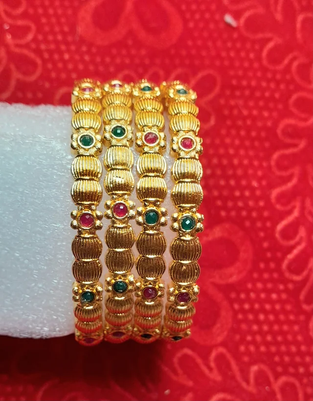 Gold Bangles( 21d8