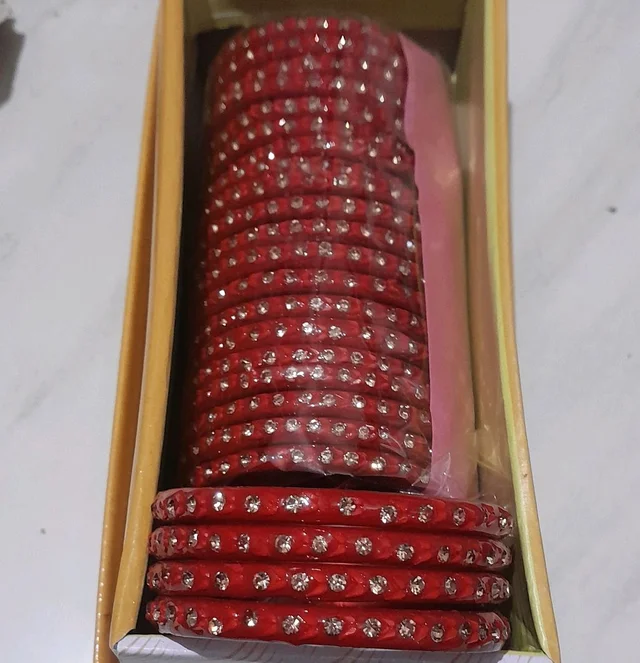 Kacha Chudi Box Packing (Ae3)