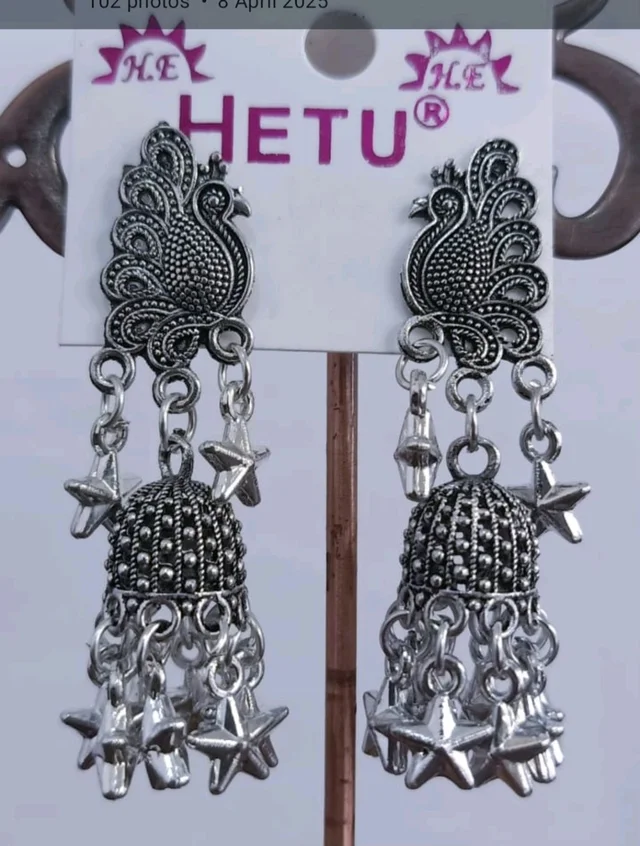 Black Earring 9A4
