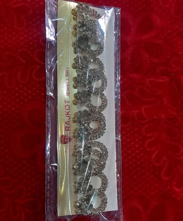 Ston Earring 10B2