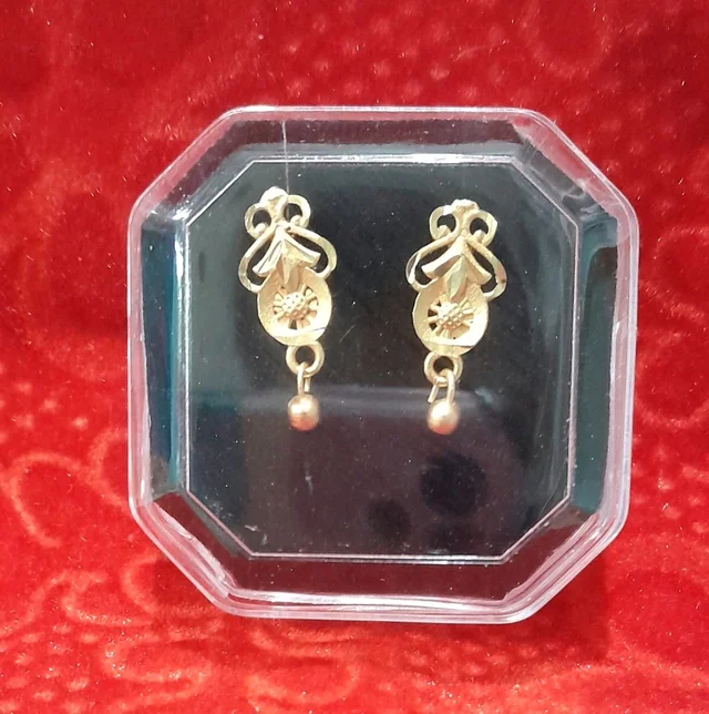 Earring 15B6