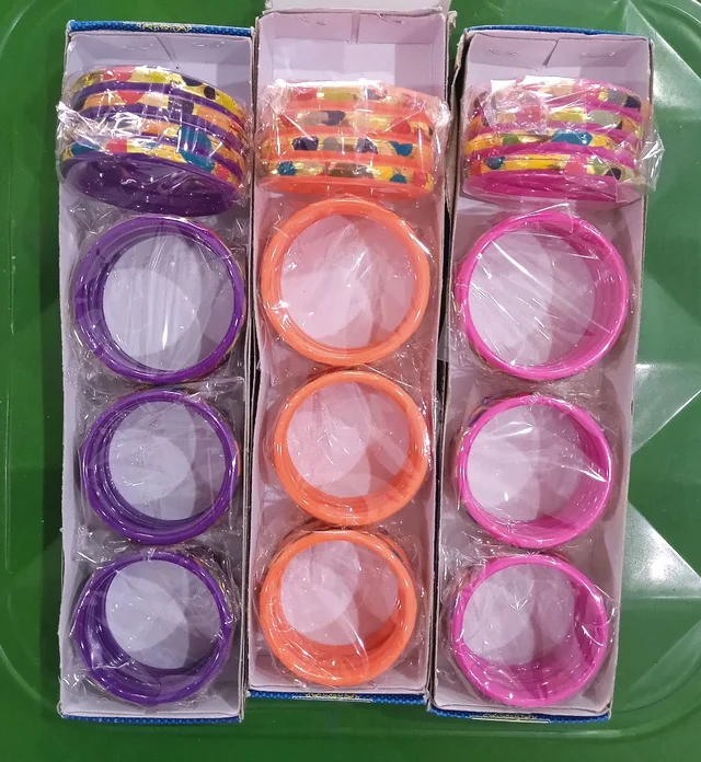 Chhuta Pila Chudi Dd1