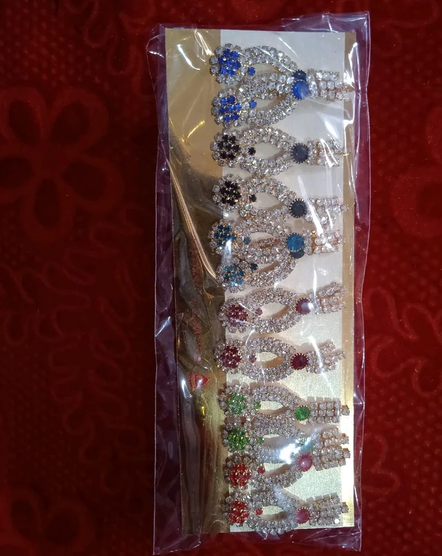 Ston Earring 10b33