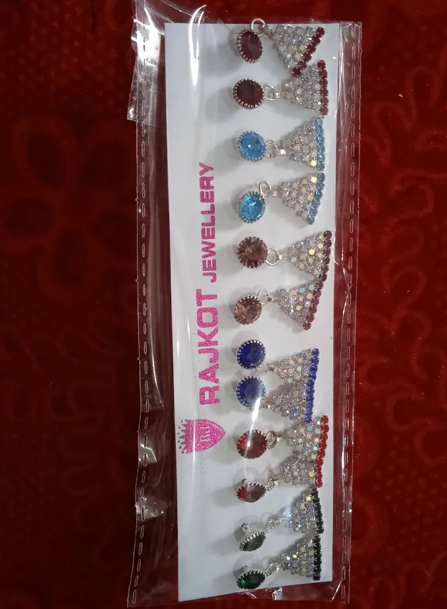 Ston Earring 10b36