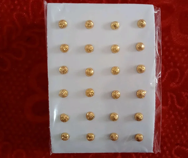 Earring Top.  11b32