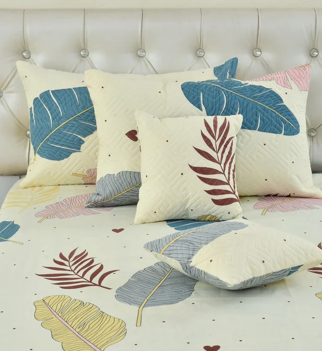 Beige King Flat 230 TC Floral Bedsheet (Pack of 1, Beige (1 Bedsheet + 2 Pillow Covers + 2 Cushion Cover with filler)
