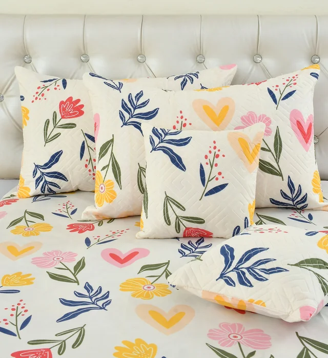 Yellow King Flat 230 TC Floral Bedsheet (Pack of 1, Yellow (1 Bedsheet + 2 Pillow Covers + 2 Cushion Cover with filler)