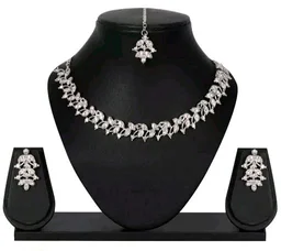 New Latest Diamond Jewellery Set