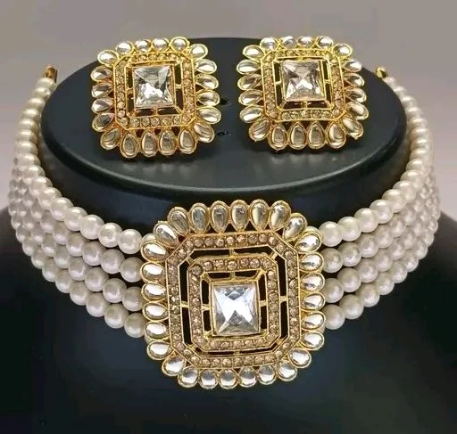 Crystal Necklace With Diamond Latest