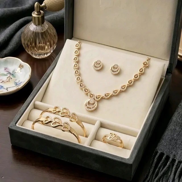 Luxury Gold Jewellery Set | Necklace, Earrings, Ring & Bracelet Combo Set