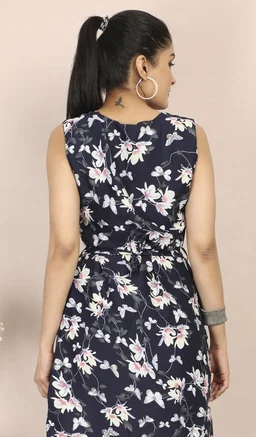 Adalyn Fabulous Crepe Women's Dresses - L
