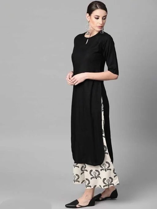 Aishani Petite Women Kurta Sets - L