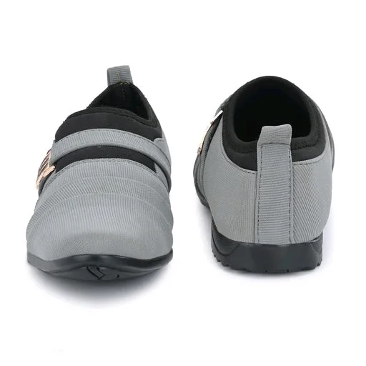 Latest Attractive men casual shoes90 - 10