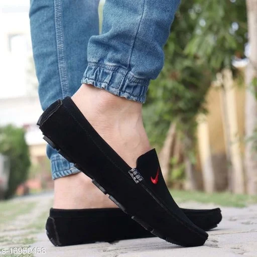 ( Nike ) Stylish Men's Black Colour Loafers - 6