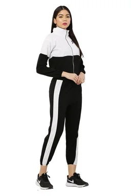 Pretty Designer Women Top & Bottom Sets - M