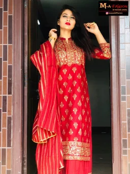 RAYON BEAUTIFUL PRINNTED KURTI & SKIRT WITH PREETY PRINTED DUPATA - L