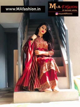 RAYON BEAUTIFUL PRINNTED KURTI & SKIRT WITH PREETY PRINTED DUPATA - XL