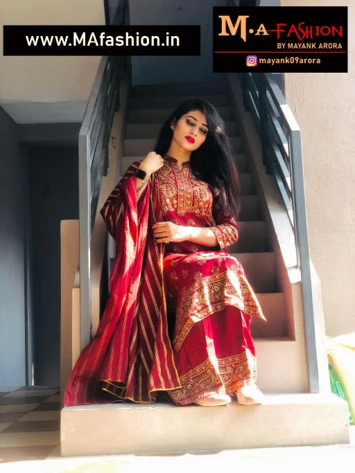 RAYON BEAUTIFUL PRINNTED KURTI & SKIRT WITH PREETY PRINTED DUPATA - XL