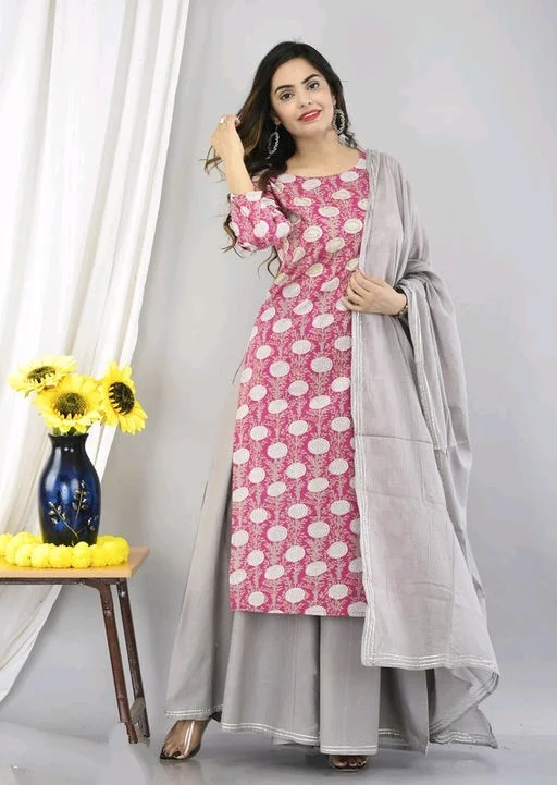 Women Rayon Attractive Kurta with Dupatta set - M