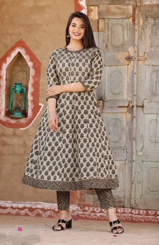 Women's Embroidered Cotton Kurta Pant set - XXL