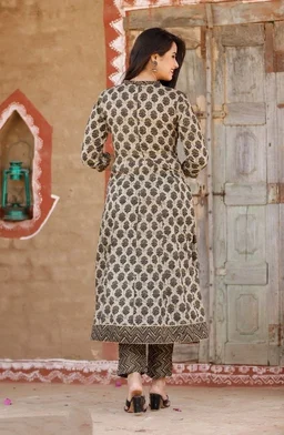 Women's Embroidered Cotton Kurta Pant set - XXL