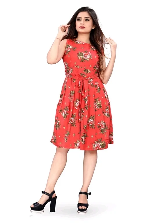 Women's Printed White Crepe Dress 2 - M
