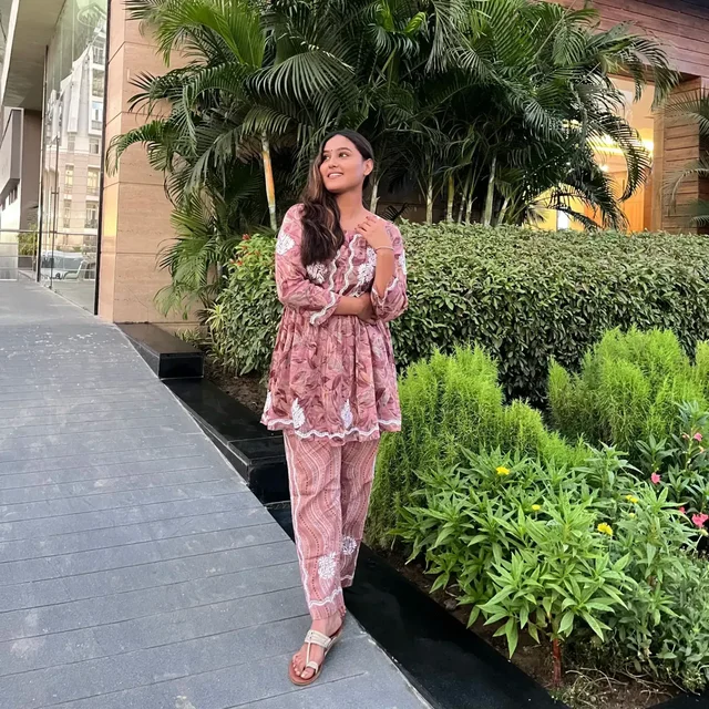 Mulprint Chikankari Coord Set(wine) - Wine, L(40)