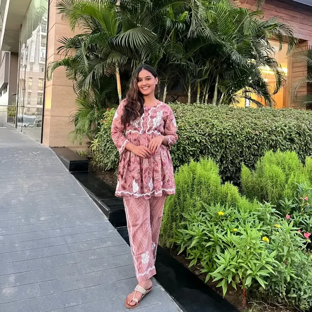 Mulprint Chikankari Coord Set(wine) - Wine, L(40)