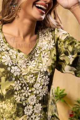 Reyon Gold Print Chikankari Straight Long Kurti- Mehndi Green - Mehndi Green, 3XL(46)