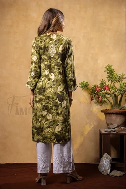 Reyon Gold Print Chikankari Straight Long Kurti- Mehndi Green - Mehndi Green, 3XL(46)
