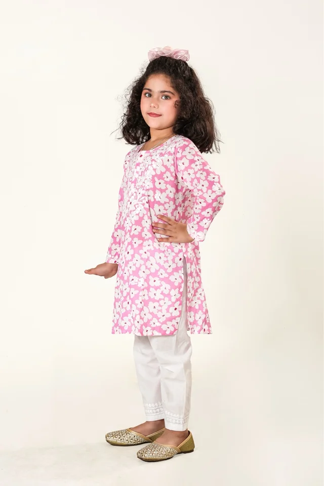 Little Noor – Pink Mulmul Chikankari Kidswear Set - 24, Pink