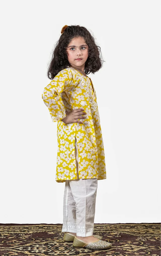 Little Noor – Yellow Mulmul Chikankari Kidswear Set - 20, Yellow