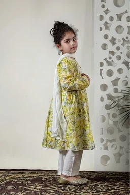 Fiza Angarkha Mul Print Kids Chikankari Set - Yellow - 22, Yellow
