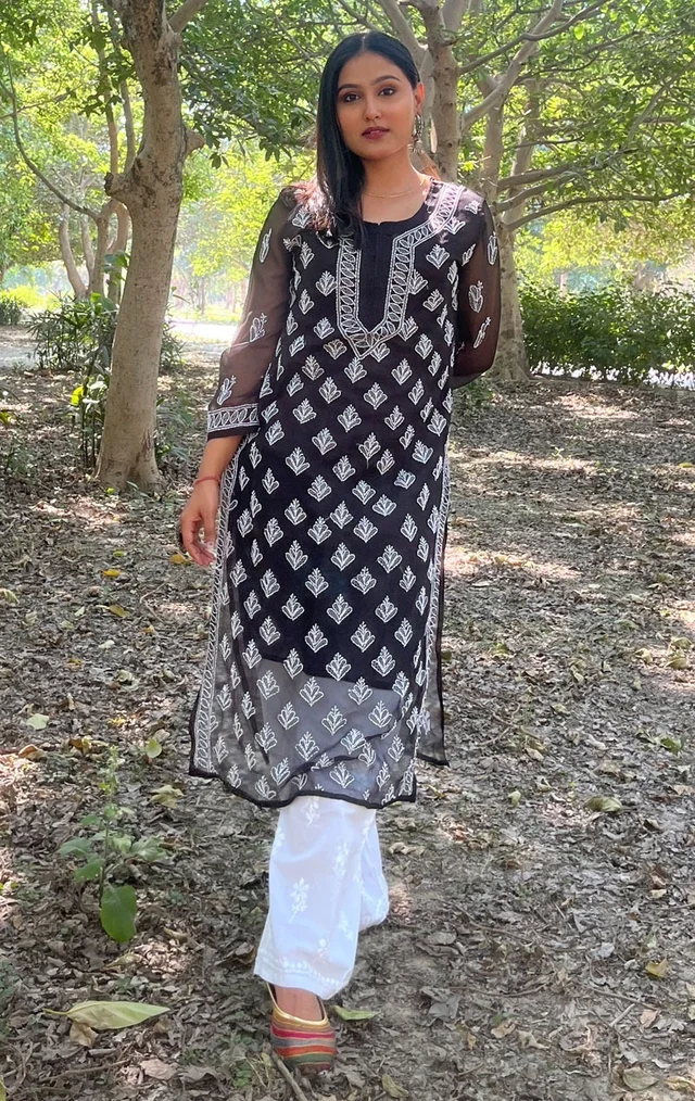 Black Chikankari Buty Jaal Kurti - Black, XL(42)