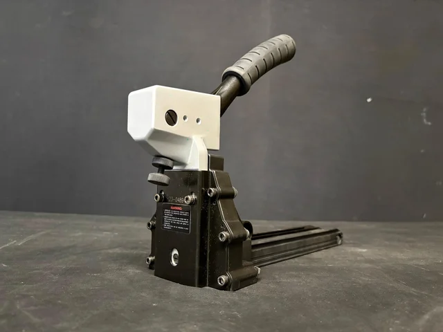 Apach MS19A Manual Carton Closer