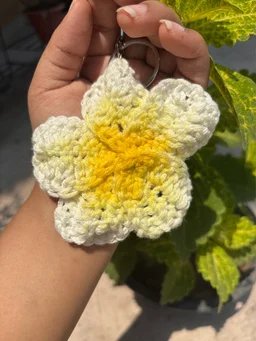 Crochet Pulmeria Keychain