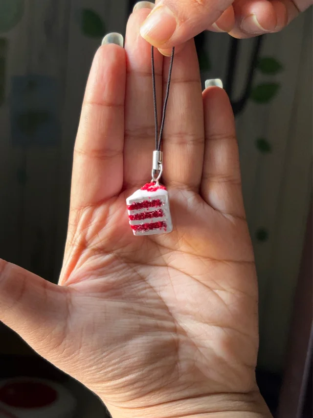 Red Velvet Cake Phone Charm 🍰