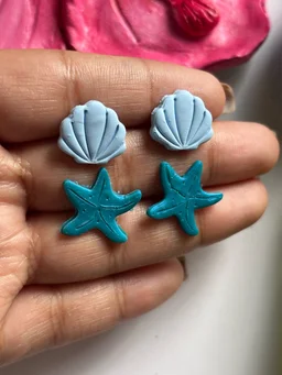 Beachy Shell & Starfish Stud Earrings Set