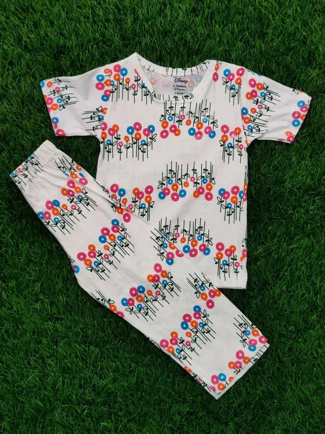 Half Sleeve Pyjama set (Co-ord set) for Boys & Girls - White Hanging Flowers